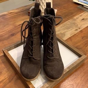 Dolcetta Brown Booties